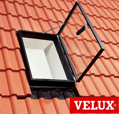 Side-opening VELUX for Uninhabitated Roof Spaces