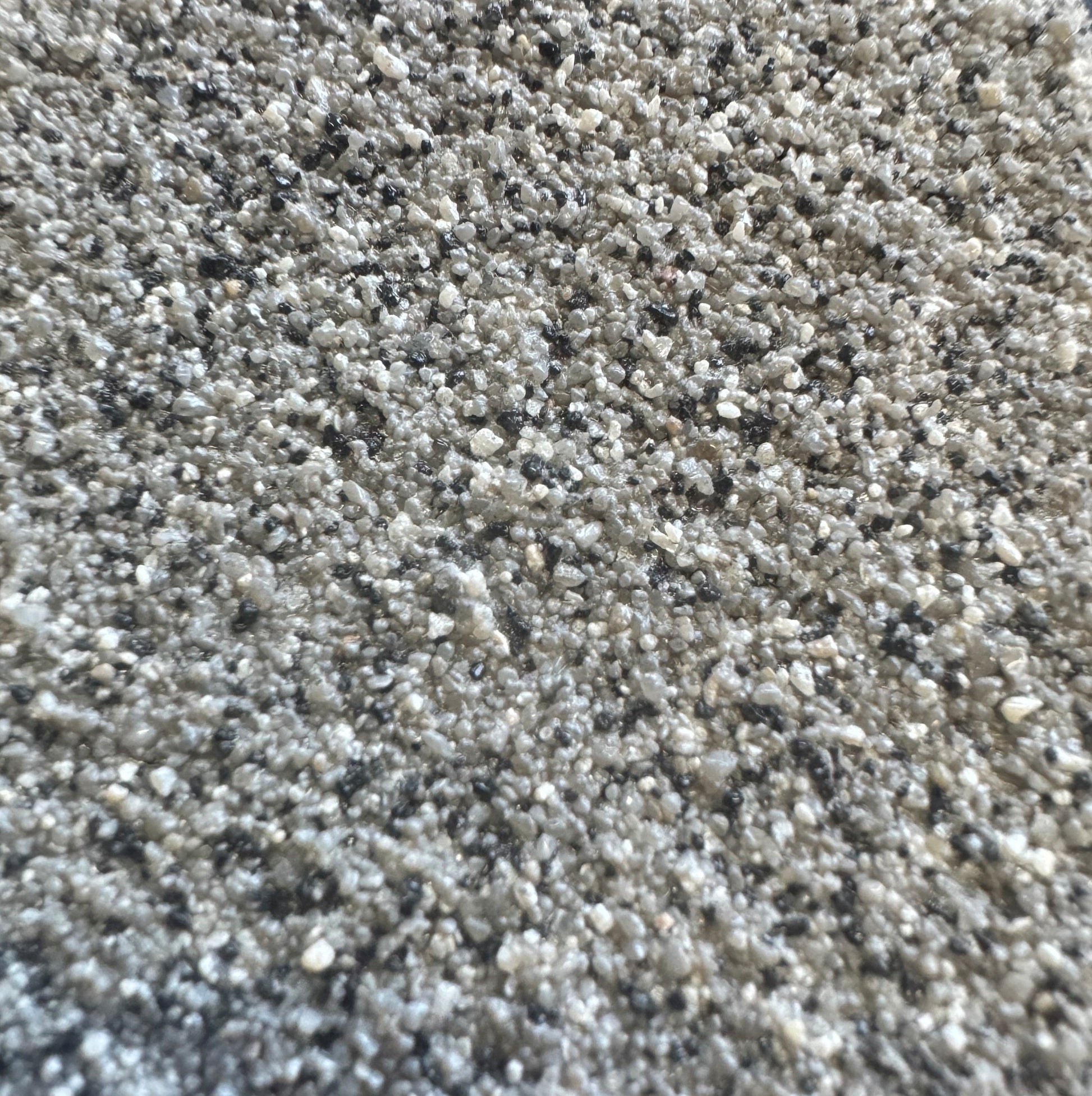 LAVA 20 Pigmented Quartz anti-slip gunmetal quartz 25kg bag for durable polyurethane surfaces