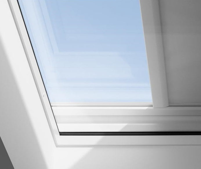 VELUX Flat Roof Window Blinds at Roofing Outlet