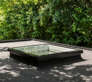 VELUX ISU 120120 2093 Flat Glass Top Cover (120 x 120 cm)