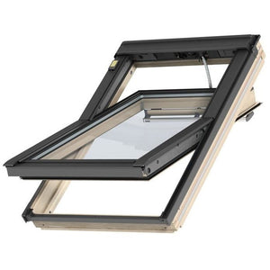 VELUX GGL FK04 306821U Triple Glazed Pine INTEGRA® Electric Window (66 x 98 cm)