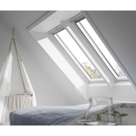 Ocurrencia distorsión habilitar VELUX GGL CK04 2070 White Painted Centre-Pivot Window (55 x 98 cm) |  Roofing Outlet